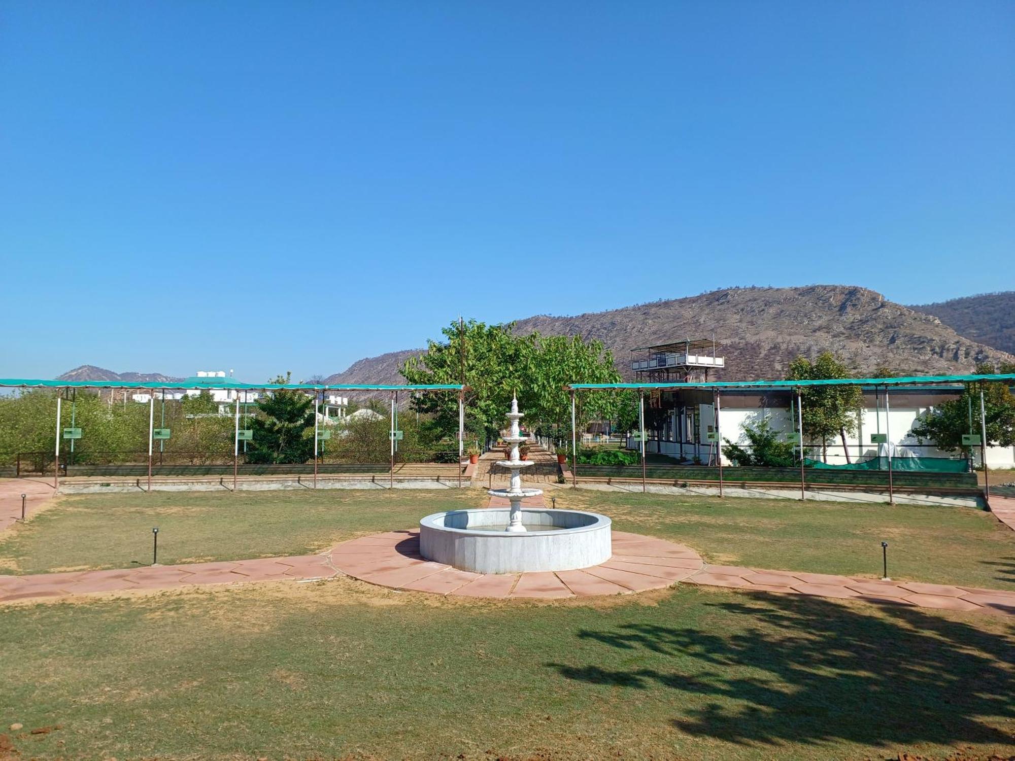 Shivir Aranya - Wilderness Resort Alwar Esterno foto