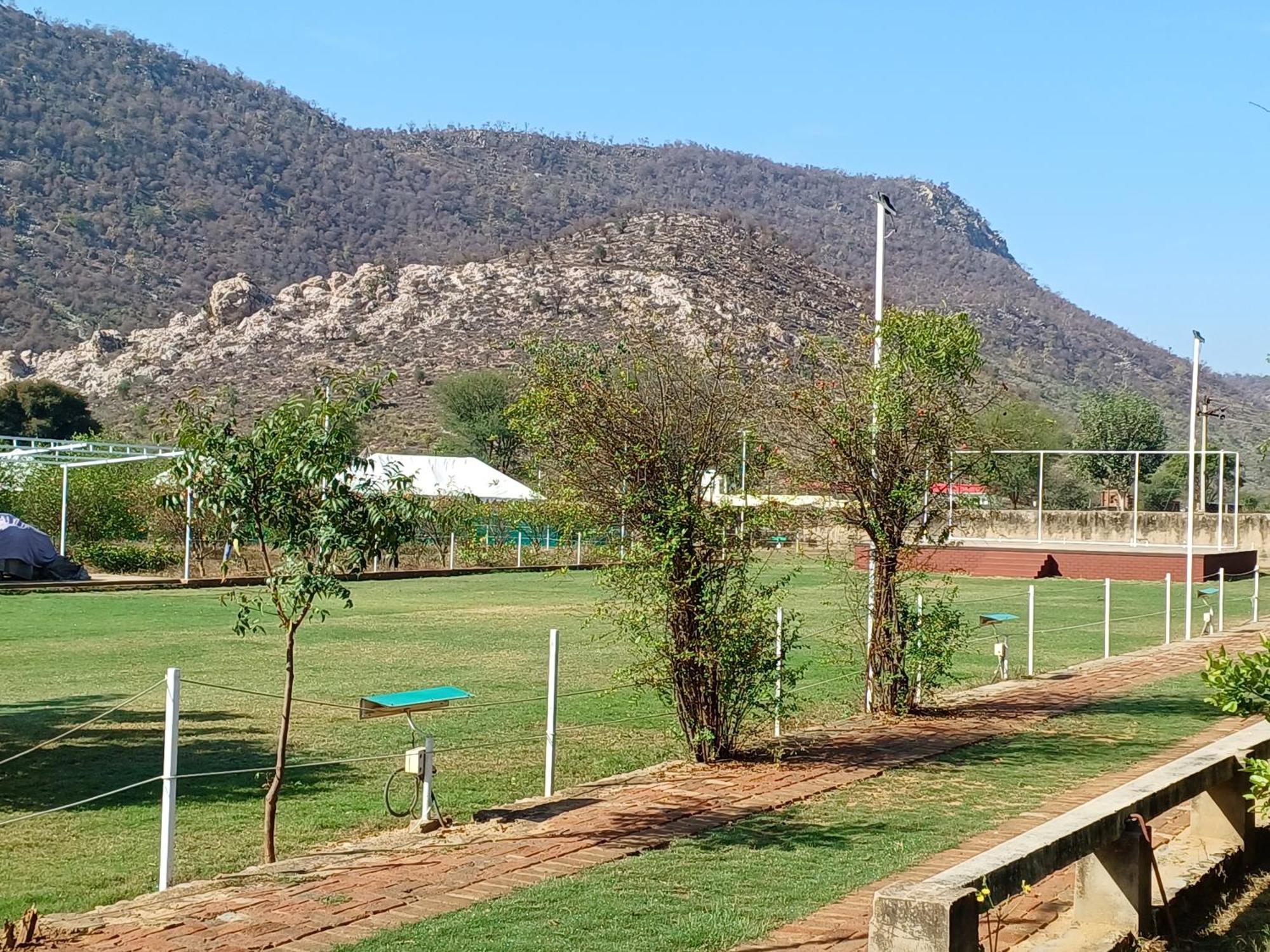 Shivir Aranya - Wilderness Resort Alwar Esterno foto