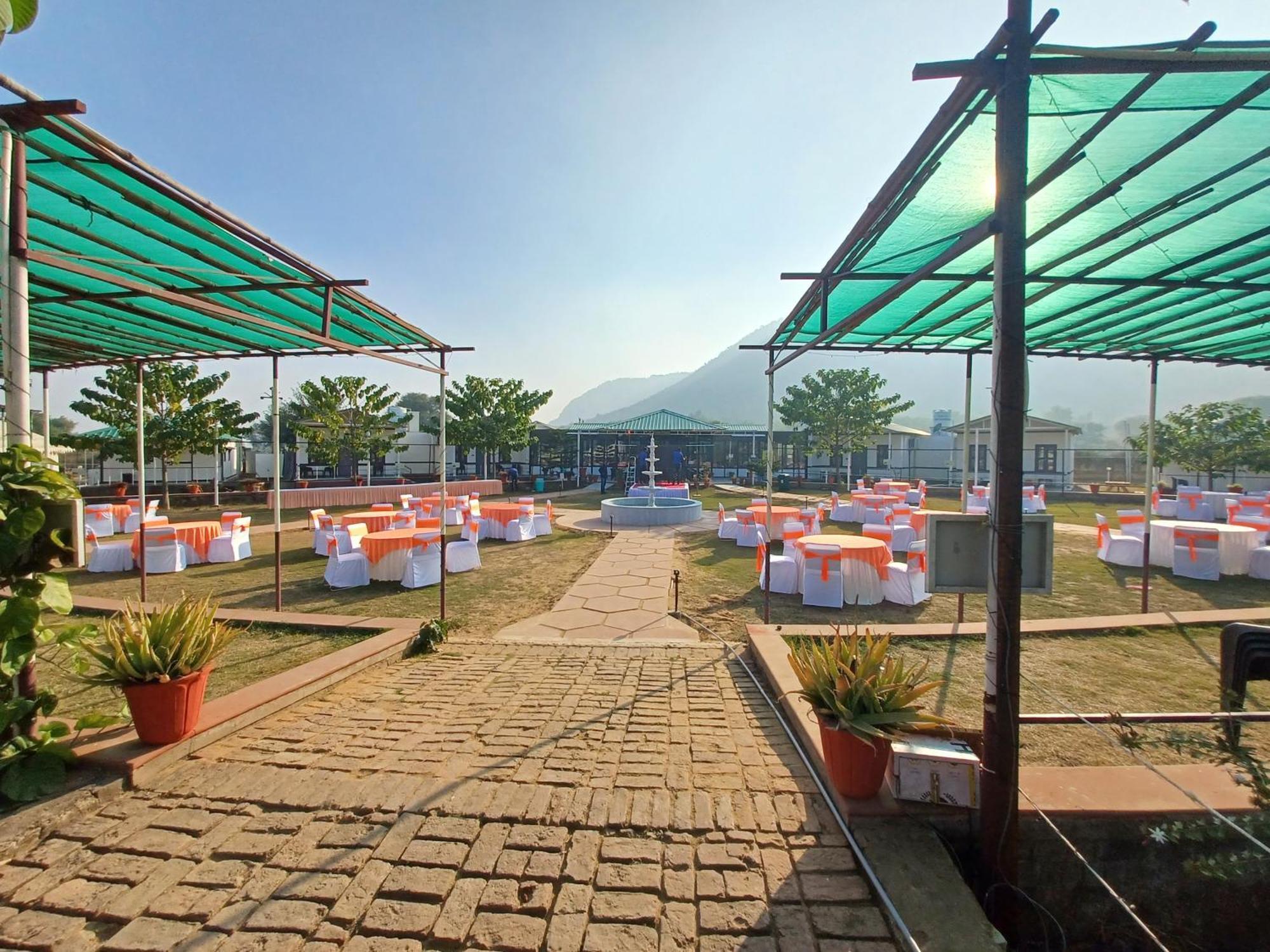 Shivir Aranya - Wilderness Resort Alwar Esterno foto