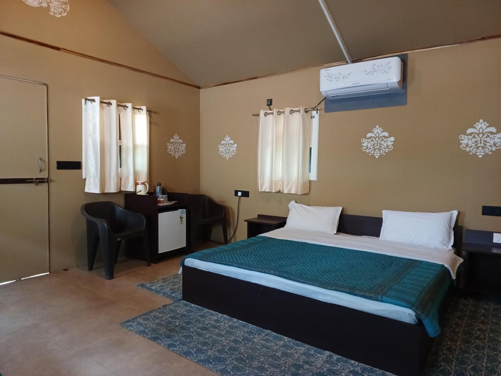 Shivir Aranya - Wilderness Resort Alwar Esterno foto